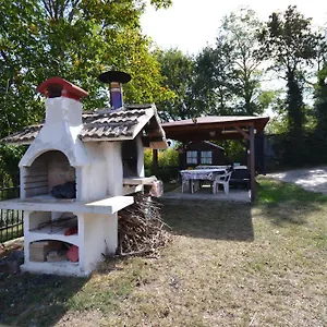 https://casa-vacanze-mingos-lodio-di-la.it-tuscanyhotel.com